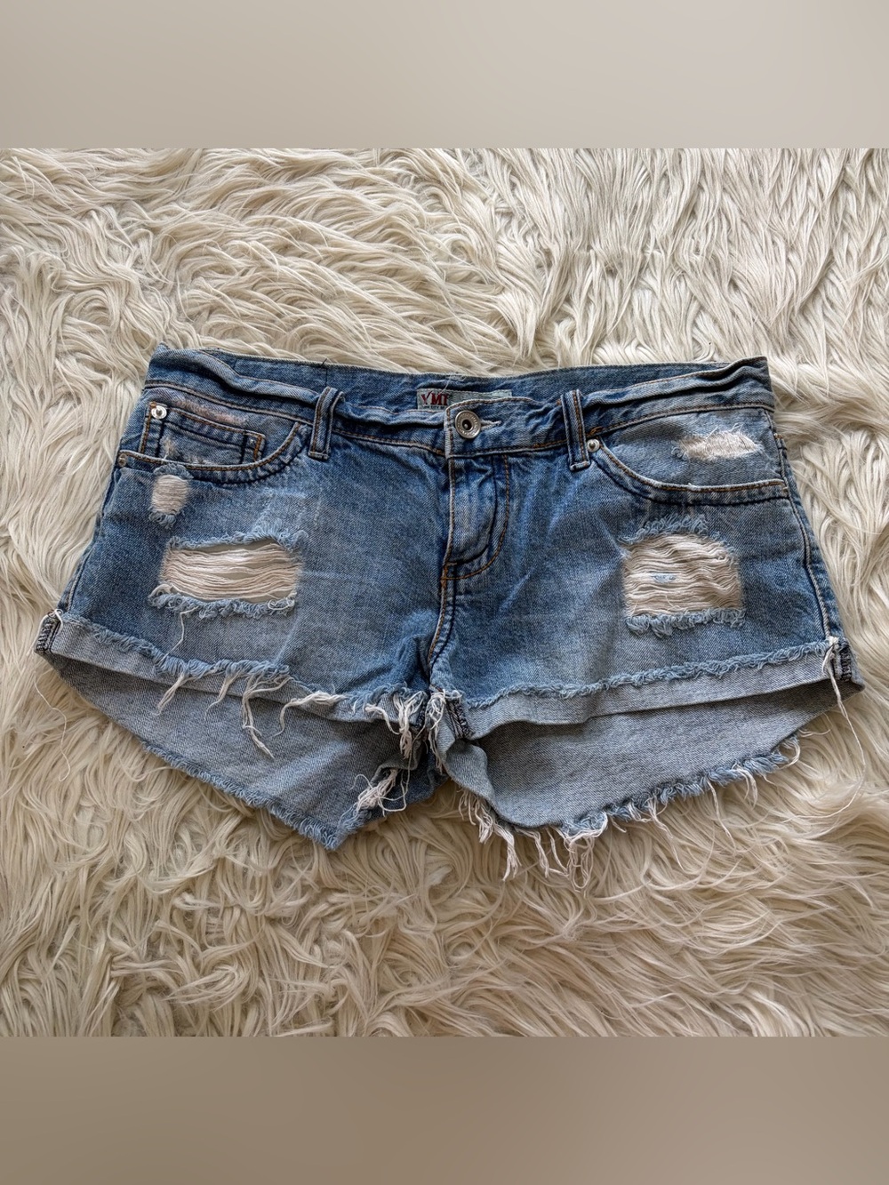 Vintage Y2K YMI Jeans Low Rise Distressed Denim Cuffed Shorts Junior’s Size 9